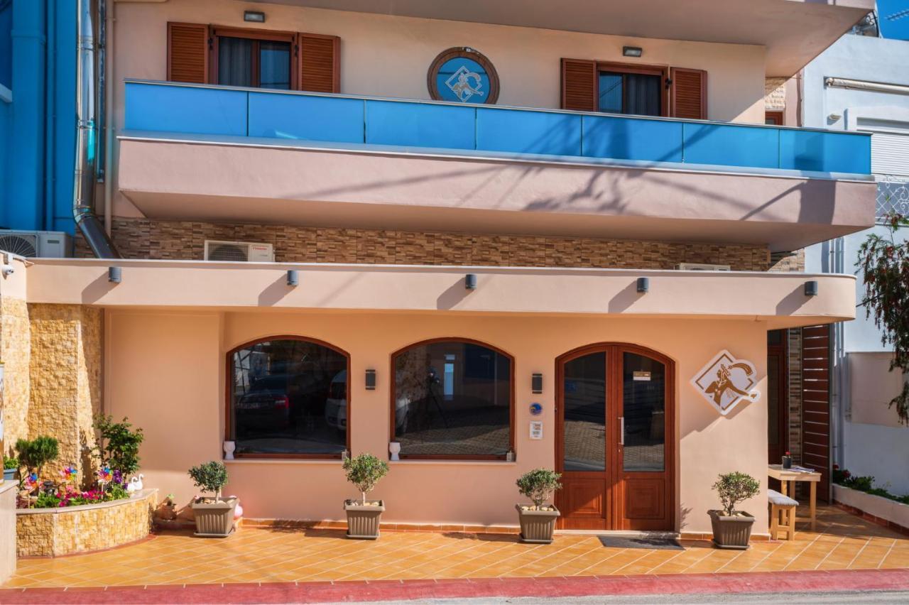Minos Hotel Agia Galini Exterior foto
