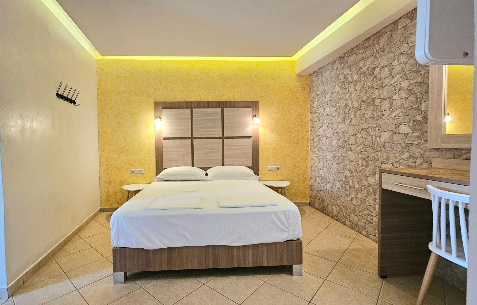 Minos Hotel Agia Galini Exterior foto